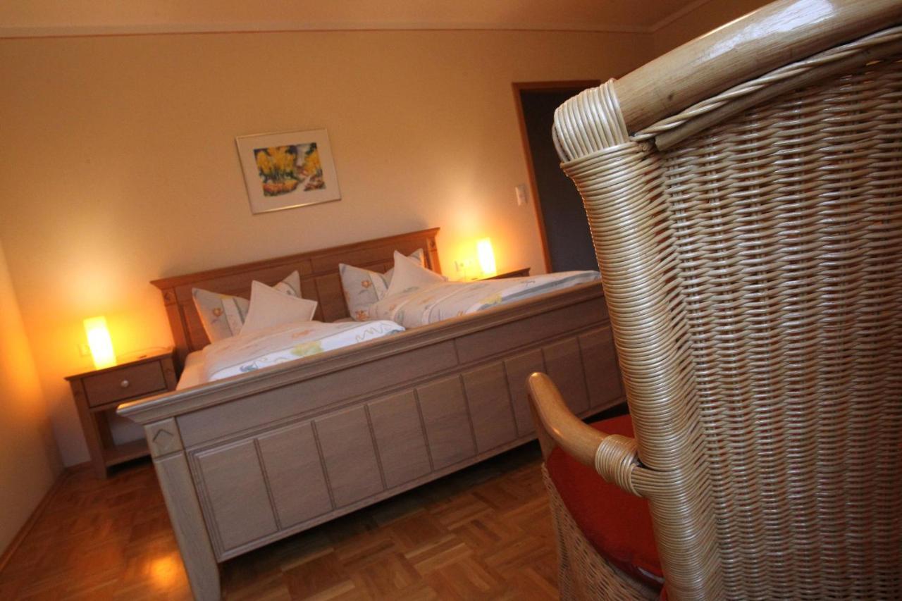 Weingut Schilling Hotel Seinsheim ภายนอก รูปภาพ